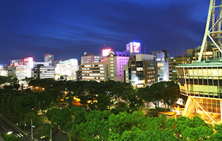 アドパブリシテイ 窓からの夜景