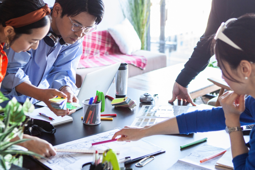 経験豊富なクリエイター イメージ